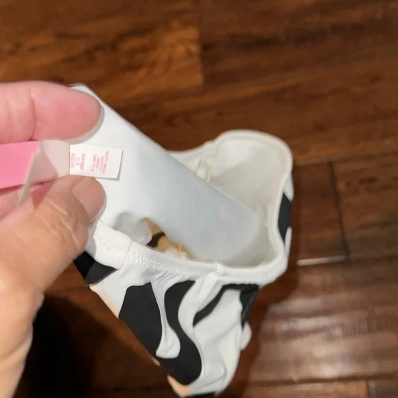 Victorias Secret Logo Short Sleeve Bikini Top - Picture 6 of 6